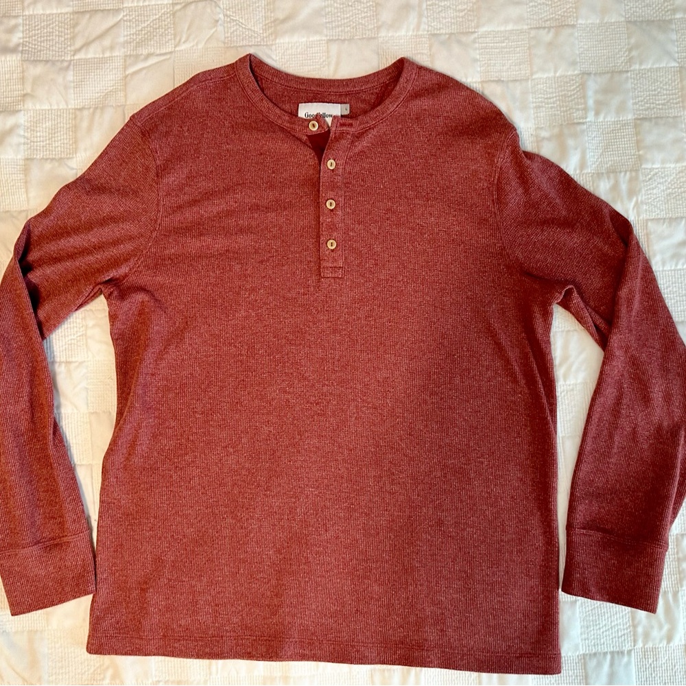 Goodfellow & Co Maroon Long Sleeve Henley